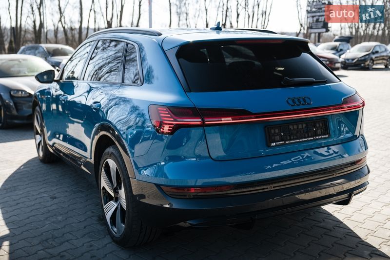 Внедорожник / Кроссовер Audi e-tron 2020 в Львове
