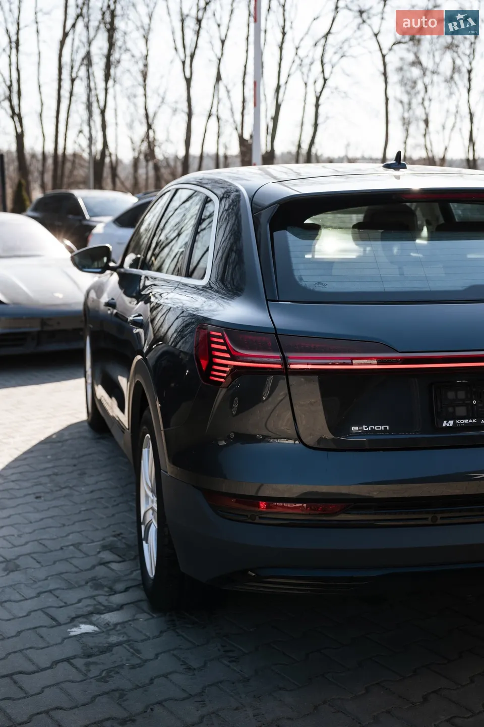 2020 Audi e-tron - мініатюра 26