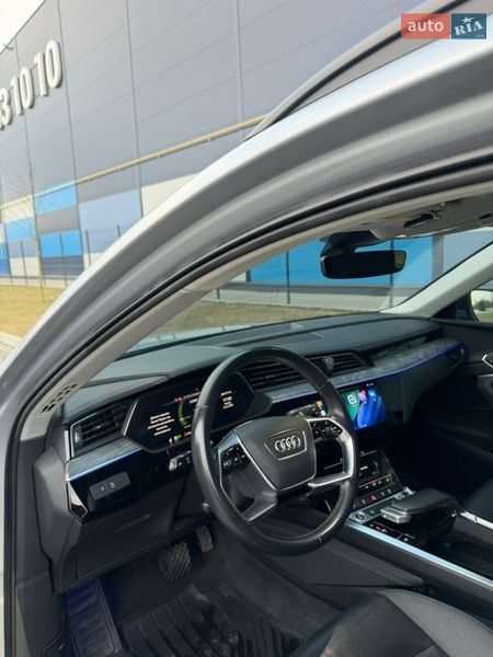 Позашляховик / Кросовер Audi e-tron 2022 в Львові фото 18 Позашляховик / Кросовер Audi e-tron 2022 в Львові