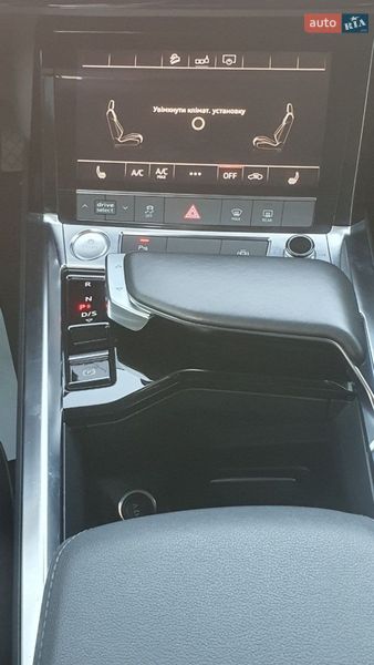 Позашляховик / Кросовер Audi e-tron 2020 в Києві