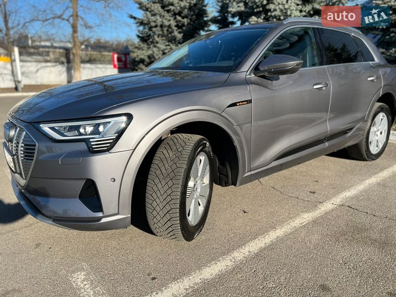 Внедорожник / Кроссовер Audi e-tron 2020 в Броварах фото 16 Внедорожник / Кроссовер Audi e-tron 2020 в Броварах