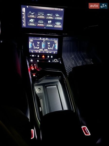 Внедорожник / Кроссовер Audi e-tron 2020 в Броварах фото 43 Внедорожник / Кроссовер Audi e-tron 2020 в Броварах