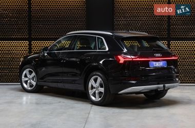 Внедорожник / Кроссовер Audi e-tron 2019 в Луцке