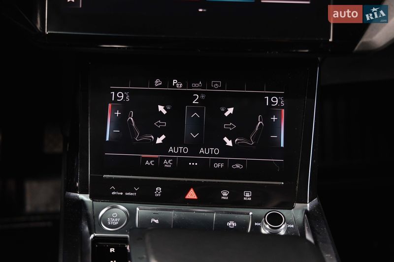 Внедорожник / Кроссовер Audi e-tron 2019 в Луцке