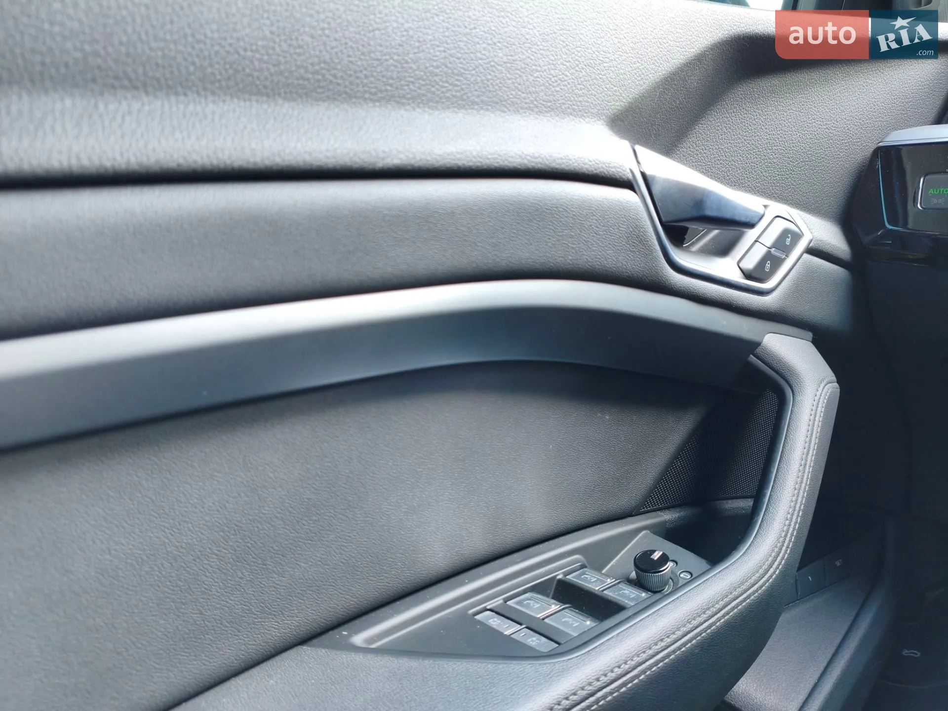 2019 Audi e-tron - мініатюра 17