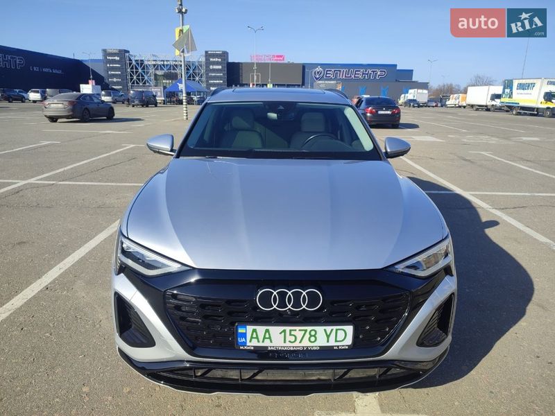 Внедорожник / Кроссовер Audi e-tron 2020 в Киеве