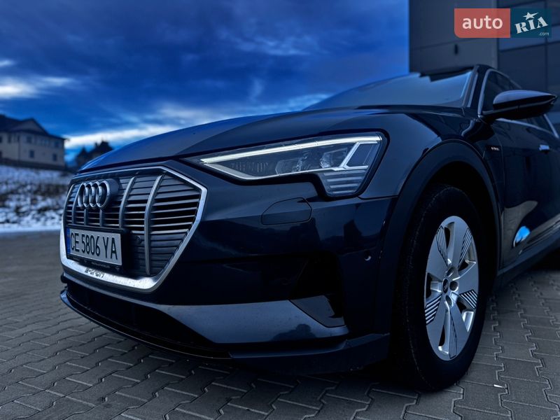 Позашляховик / Кросовер Audi e-tron 2020 в Чернівцях