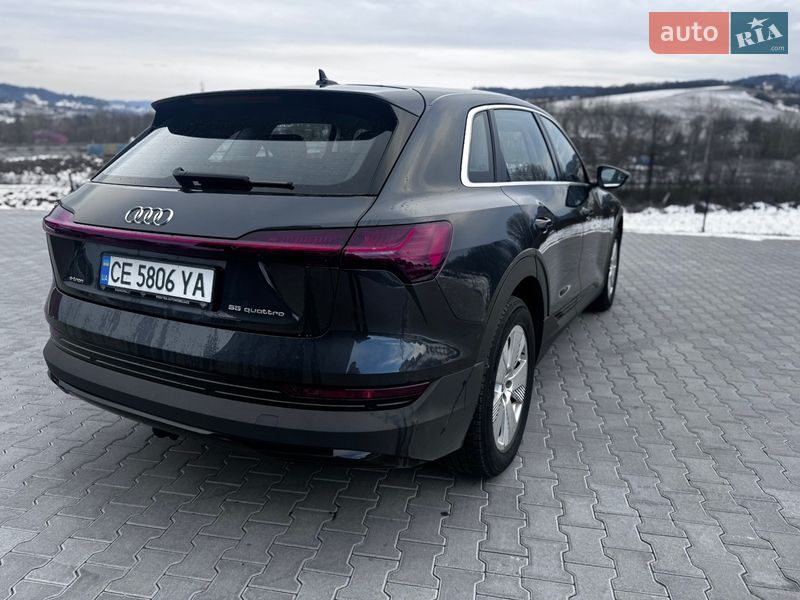 Позашляховик / Кросовер Audi e-tron 2020 в Чернівцях