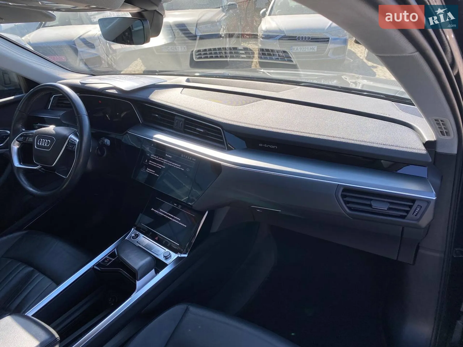 2021 Audi e-tron - мініатюра 11