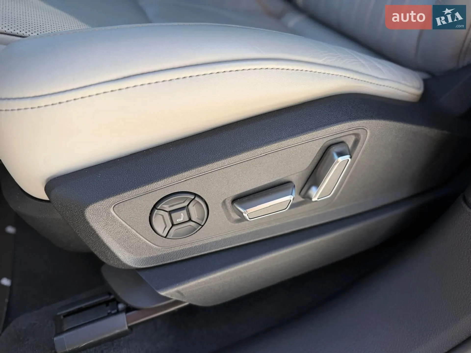 2023 Audi e-tron - мініатюра 65