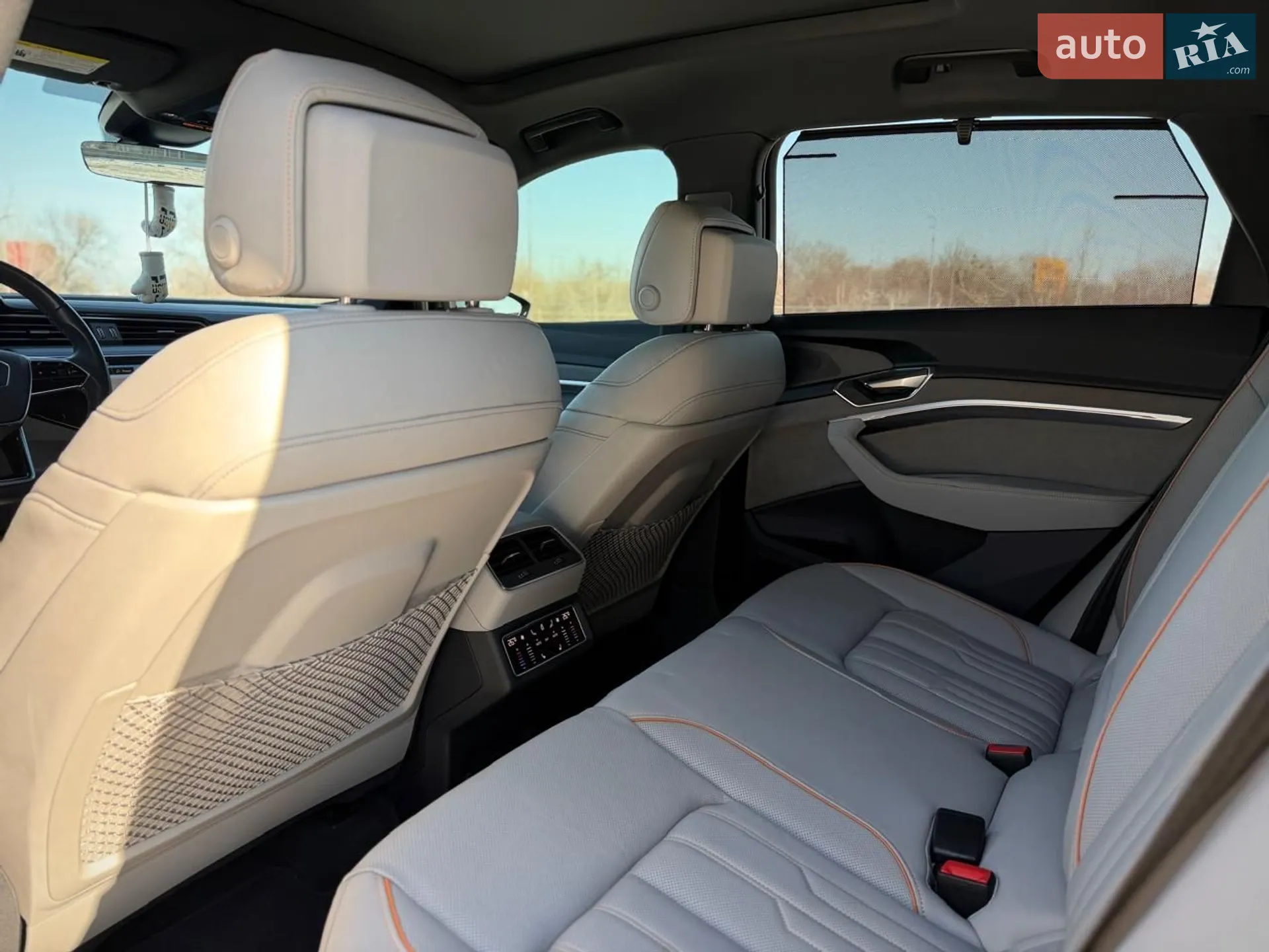 2023 Audi e-tron - мініатюра 21
