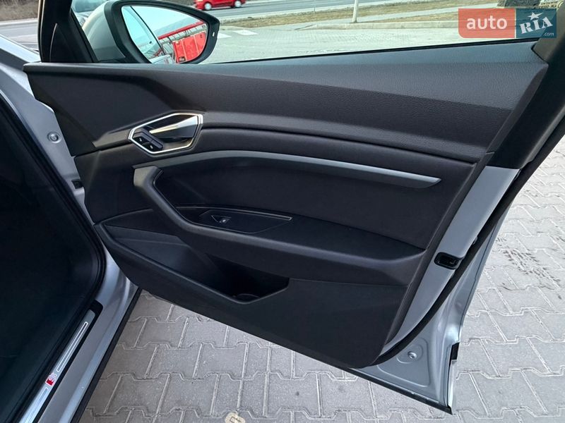 Внедорожник / Кроссовер Audi e-tron 2021 в Тернополе