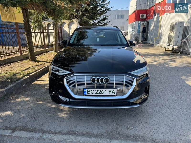 Внедорожник / Кроссовер Audi e-tron 2019 в Львове