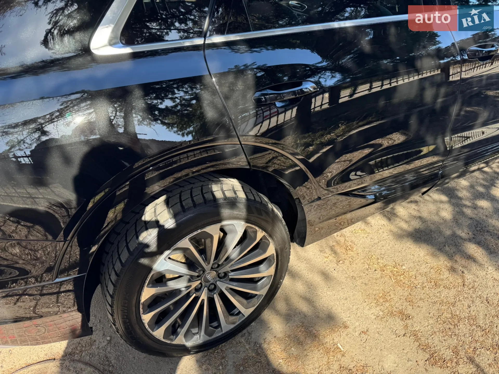 2019 Audi e-tron - мініатюра 15