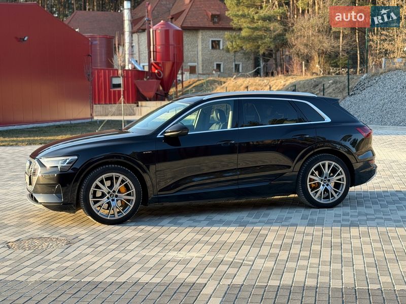 Внедорожник / Кроссовер Audi e-tron 2021 в Львове фото 14 Внедорожник / Кроссовер Audi e-tron 2021 в Львове