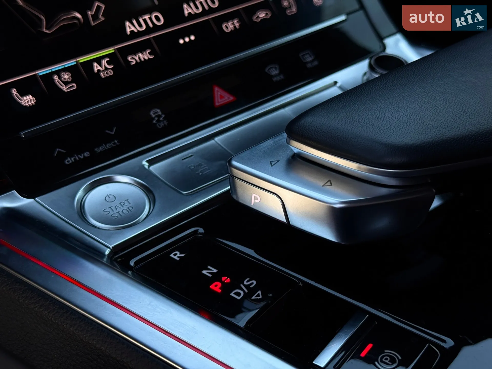 2019 Audi e-tron - мініатюра 27