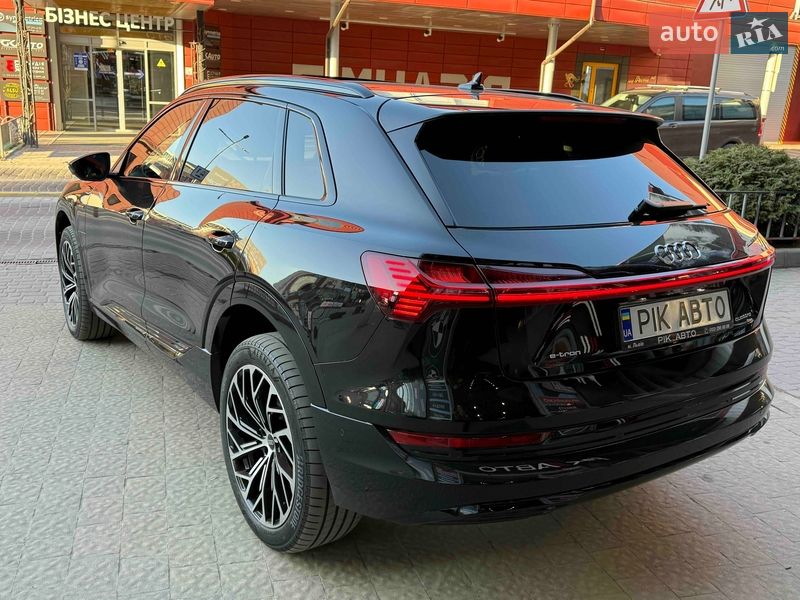Внедорожник / Кроссовер Audi e-tron 2020 в Львове