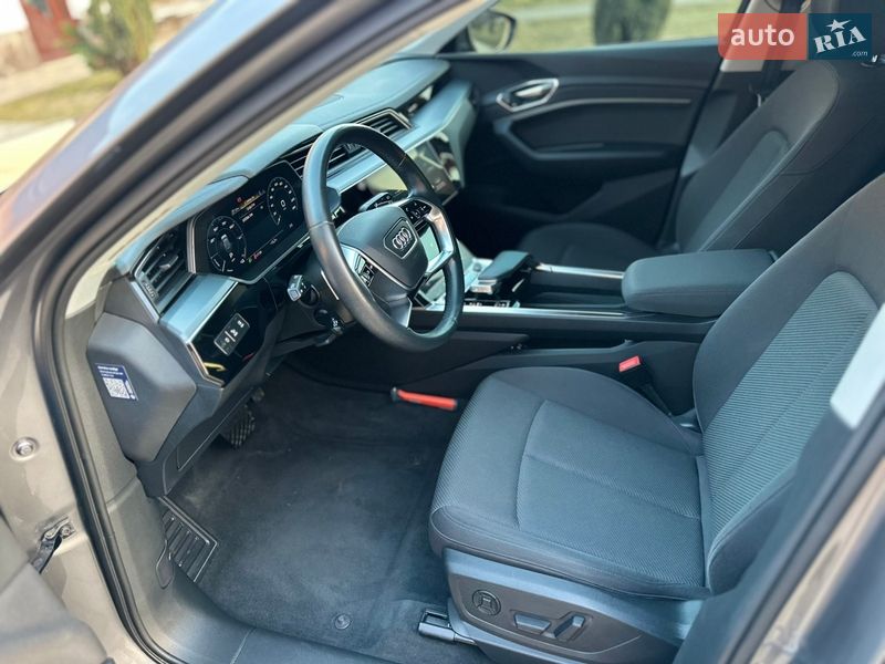 Внедорожник / Кроссовер Audi e-tron 2020 в Бродах