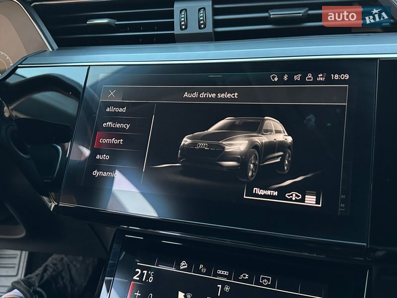 Внедорожник / Кроссовер Audi e-tron 2020 в Бродах