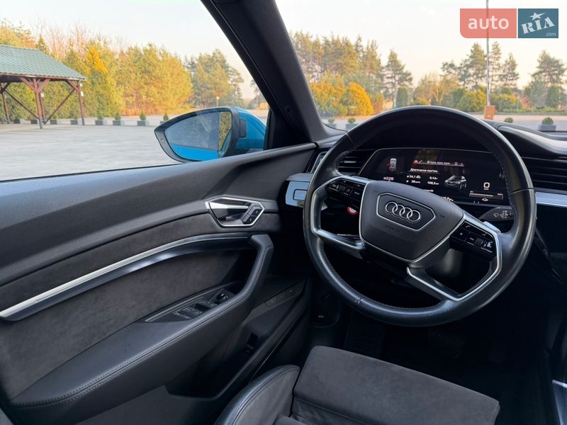 Внедорожник / Кроссовер Audi e-tron 2020 в Львове