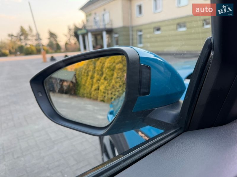 Внедорожник / Кроссовер Audi e-tron 2020 в Львове