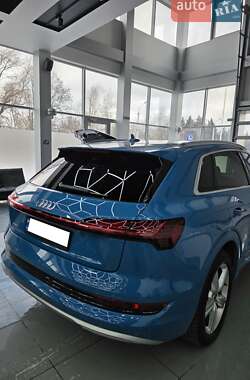 Внедорожник / Кроссовер Audi e-tron 2019 в Днепре