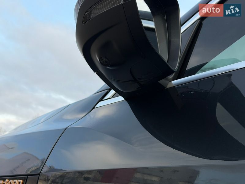 Внедорожник / Кроссовер Audi e-tron 2019 в Харькове
