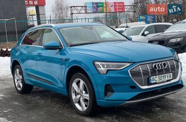 Позашляховик / Кросовер Audi e-tron 2019 в Луцьку