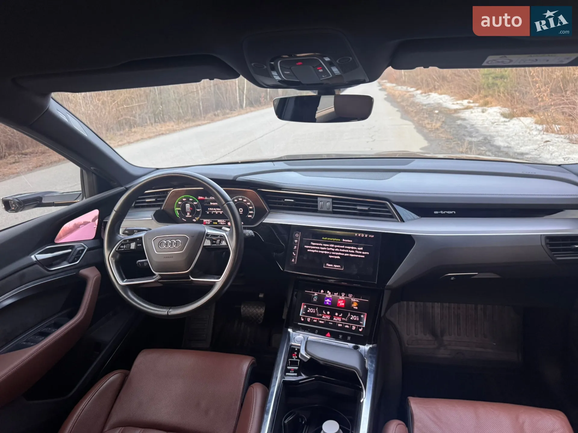 2019 Audi e-tron - мініатюра 6