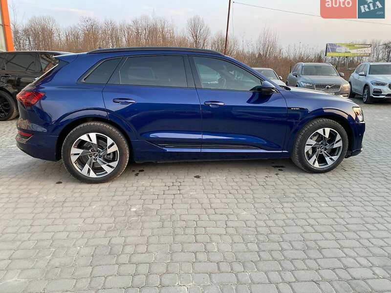 Внедорожник / Кроссовер Audi e-tron 2020 в Львове