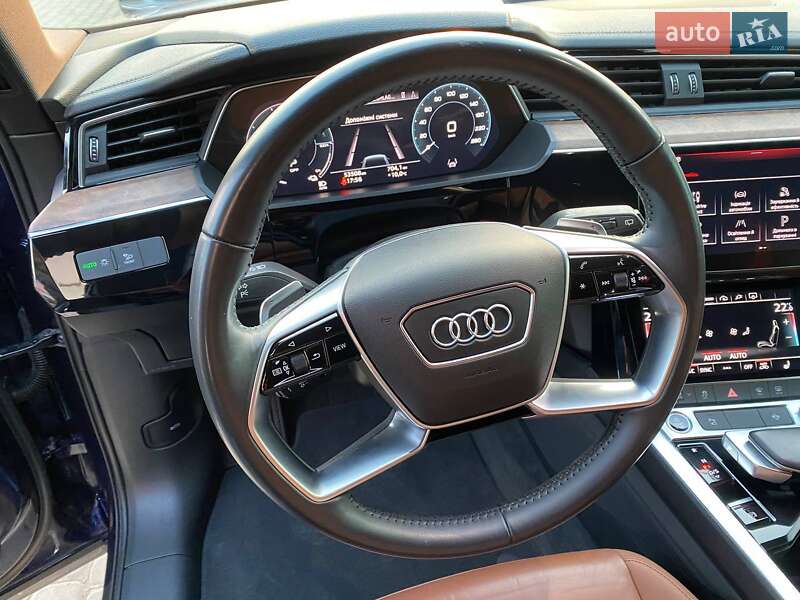 Внедорожник / Кроссовер Audi e-tron 2020 в Львове