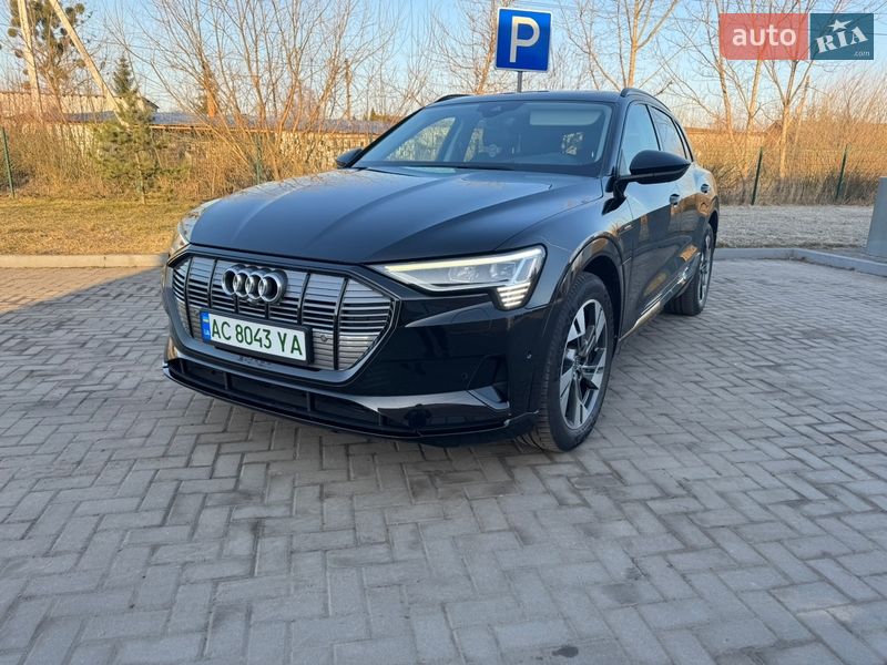 Позашляховик / Кросовер Audi e-tron 2019 в Луцьку