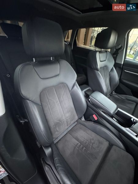 Позашляховик / Кросовер Audi e-tron 2019 в Луцьку