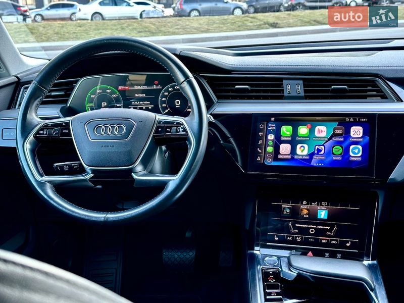 Внедорожник / Кроссовер Audi e-tron 2019 в Киеве фото 54 Внедорожник / Кроссовер Audi e-tron 2019 в Киеве