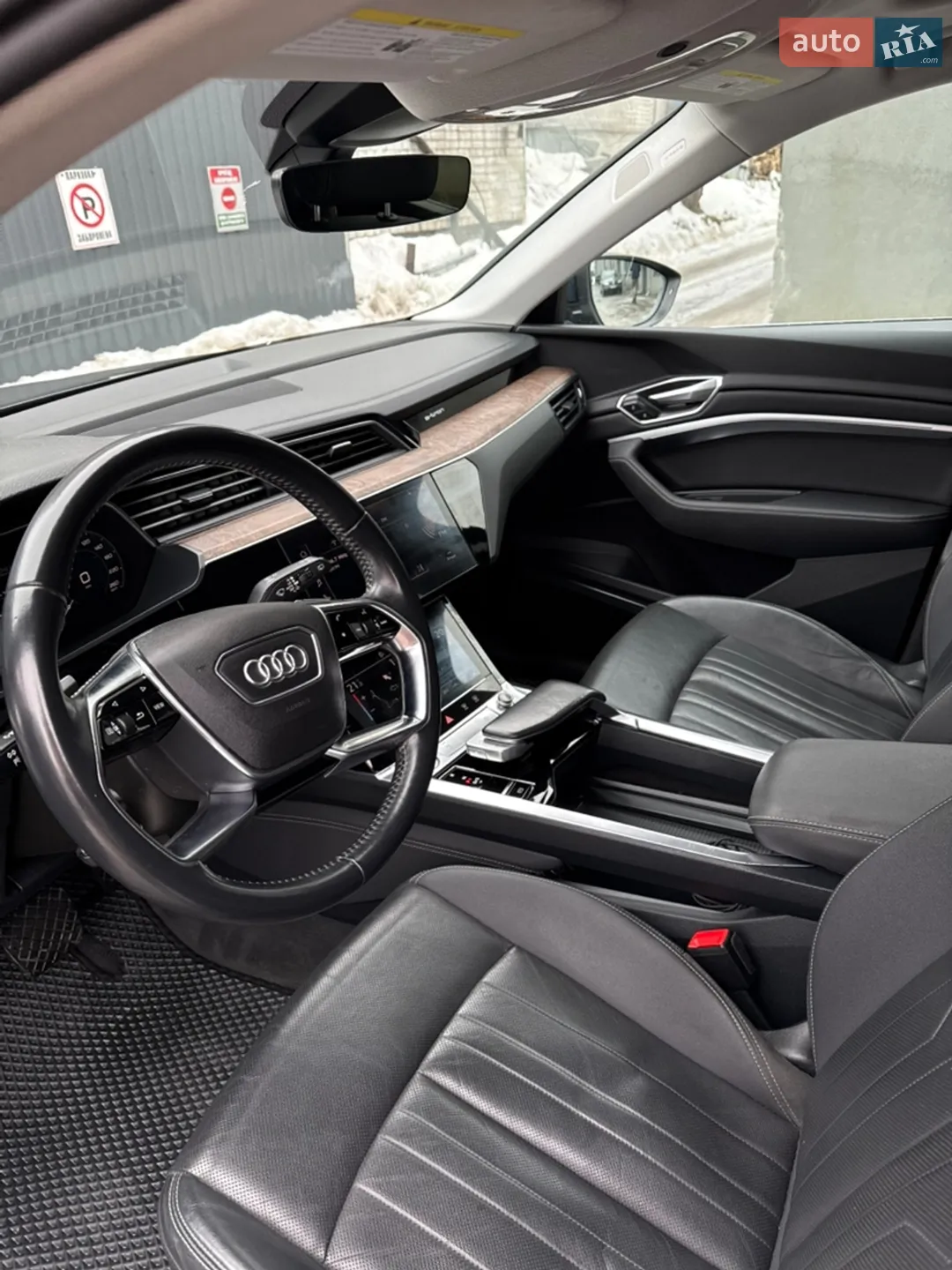 2019 Audi e-tron - мініатюра 25