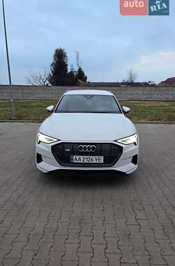 Внедорожник / Кроссовер Audi e-tron 2019 в Киеве