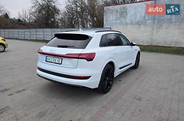 Внедорожник / Кроссовер Audi e-tron 2019 в Киеве