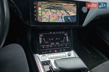 Внедорожник / Кроссовер Audi e-tron 2019 в Киеве