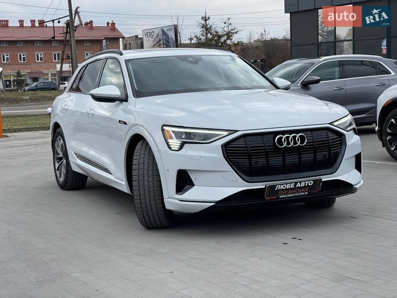 Внедорожник / Кроссовер Audi e-tron 2021 в Львове