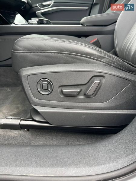 Внедорожник / Кроссовер Audi e-tron 2021 в Львове