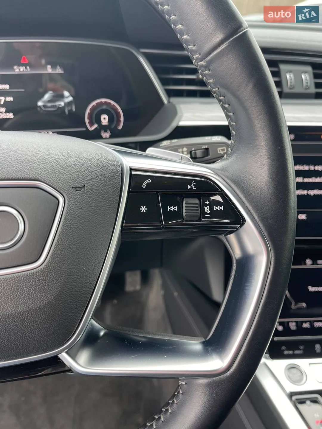 2021 Audi e-tron - мініатюра 25