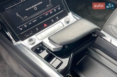 Внедорожник / Кроссовер Audi e-tron 2021 в Львове