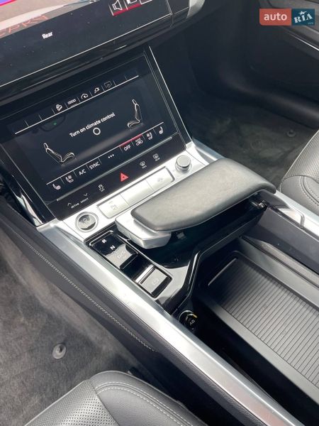 Внедорожник / Кроссовер Audi e-tron 2021 в Львове