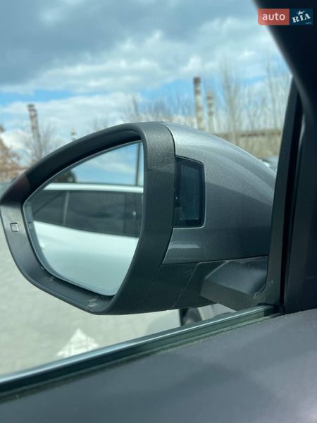 Позашляховик / Кросовер Audi e-tron 2020 в Львові фото 11 Позашляховик / Кросовер Audi e-tron 2020 в Львові