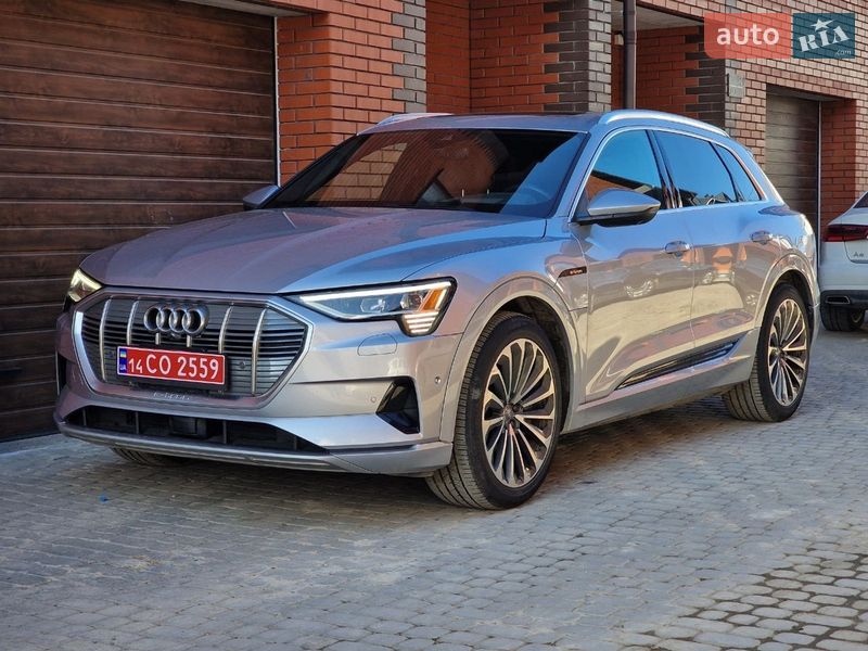 2019 Audi E-Tron, VIN WA1VABGE8KB009675:plate — фото 1 (autoria)
