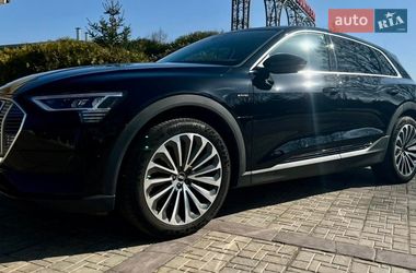 Внедорожник / Кроссовер Audi e-tron 2021 в Харькове