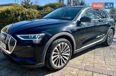 Внедорожник / Кроссовер Audi e-tron 2021 в Харькове
