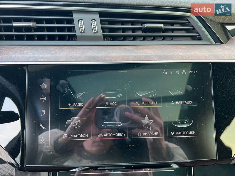 Внедорожник / Кроссовер Audi e-tron 2022 в Львове фото 28 Внедорожник / Кроссовер Audi e-tron 2022 в Львове