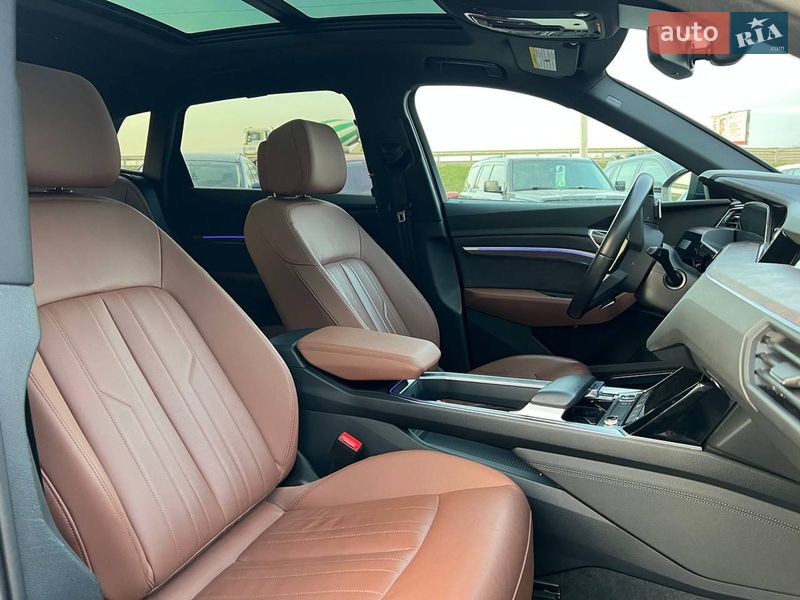 Внедорожник / Кроссовер Audi e-tron 2022 в Львове фото 44 Внедорожник / Кроссовер Audi e-tron 2022 в Львове