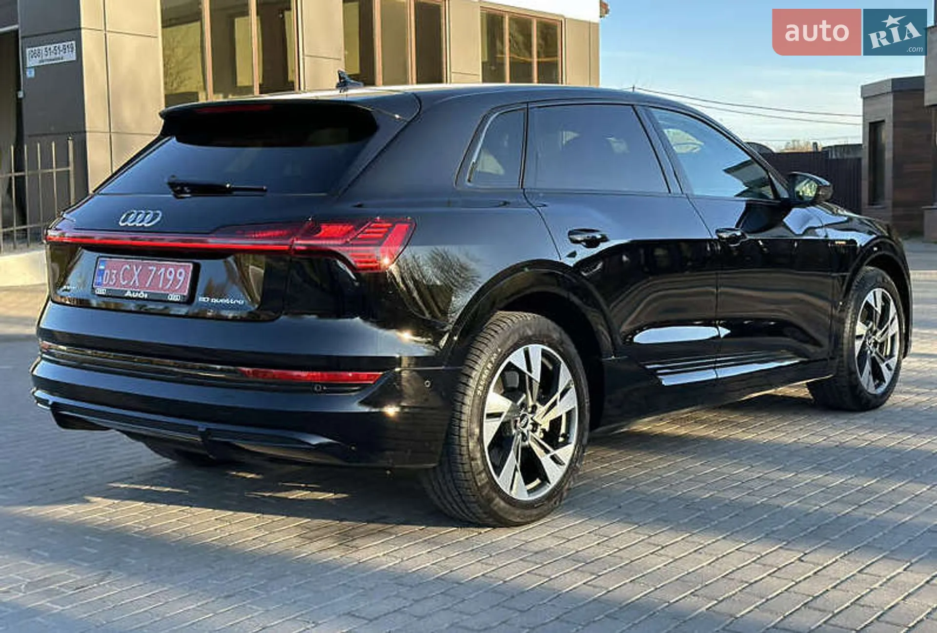 2022 Audi e-tron - мініатюра 6
